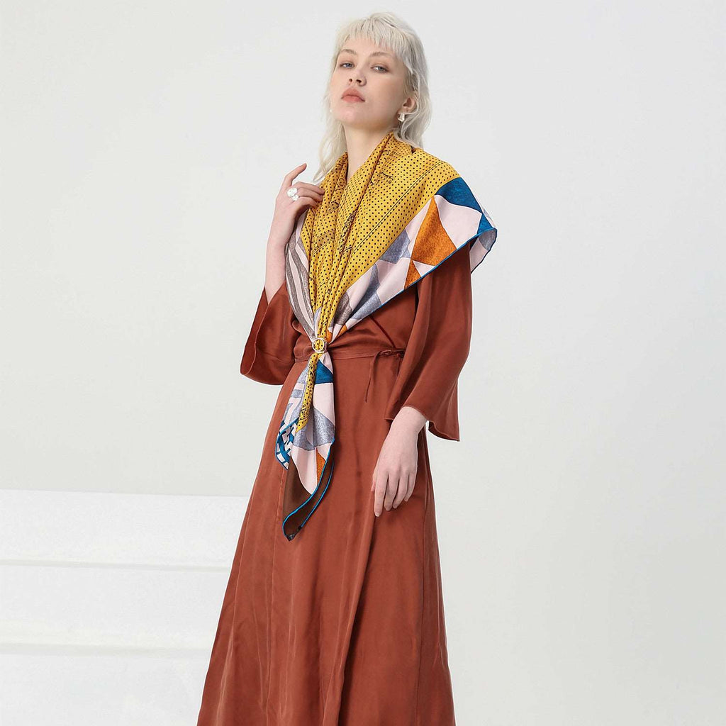 110x110 cm silk scarf - Inspiren-Ezone