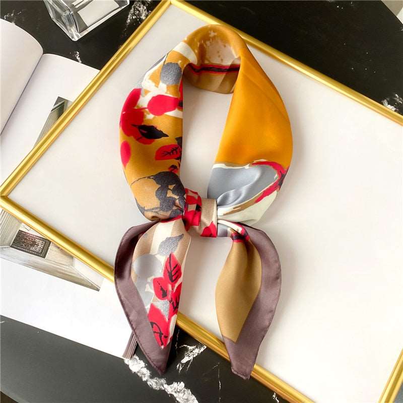 70x70cm leaf pattern silk scarf - Inspiren-Ezone