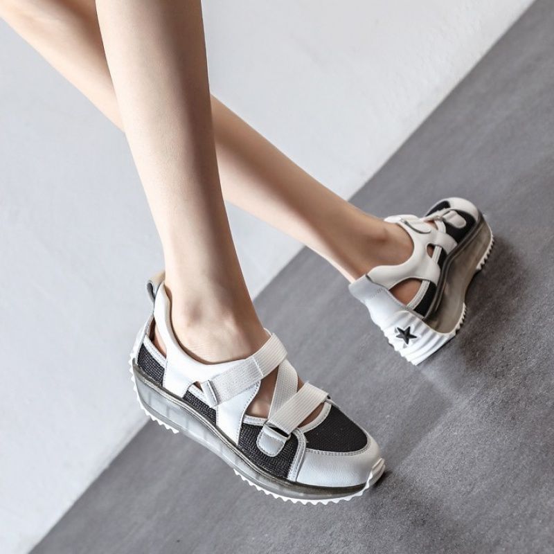 Hollow Old Shoes Female Bottom Breathable White Baotou Sports Sandals - Inspiren-Ezone
